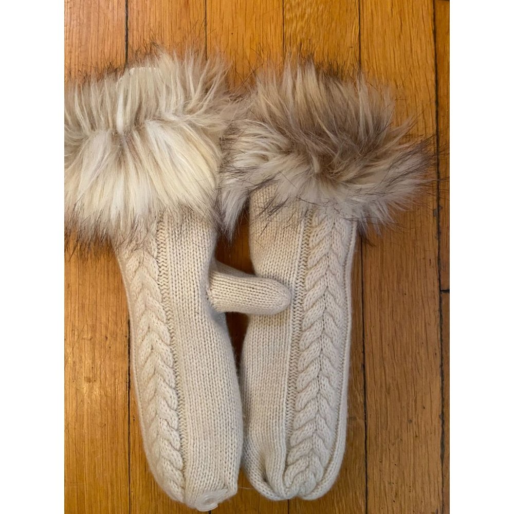 Ladies Mark and Graham 100% Cashmere Cream Mittens Fleece Lined Gloves S/M